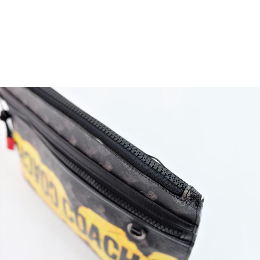COACH（コーチ） コーチ/PVCクラッチバッグ/F84738/K19**/(約)W31cm