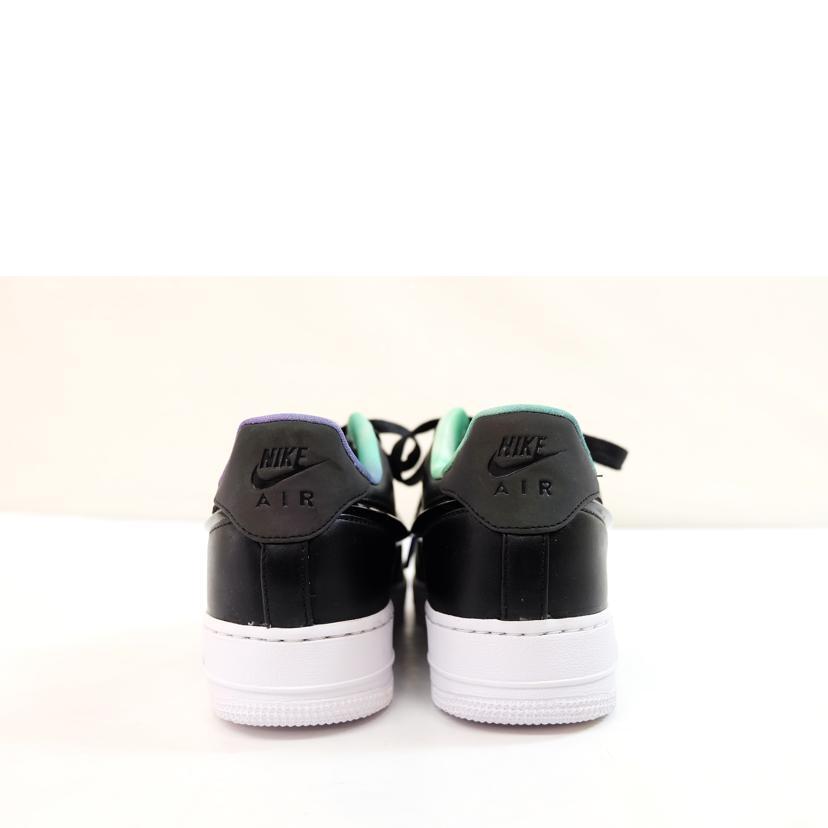 NIKE（ナイキ） ナイキ/AIR FORCE1 07/840855-001/ABランク/71【中古
