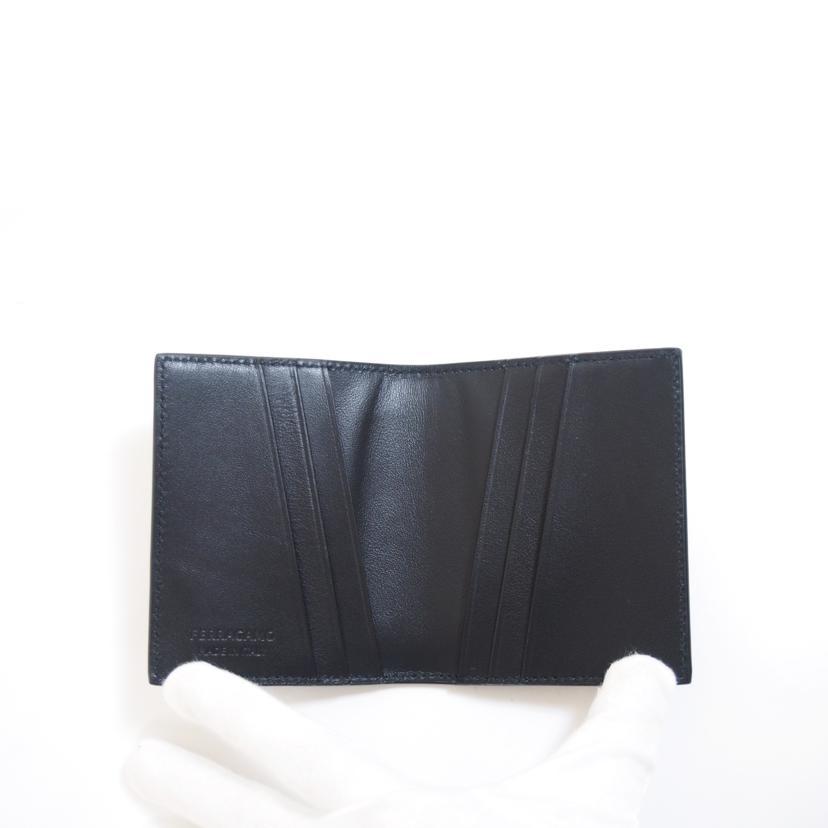 FERAGAMO フェラガモ/レザーカードケース/Aランク/71【中古】 FERRAGAMO（フェラガモ） FERAGAMO フェラガモ/レザーカードケース/A