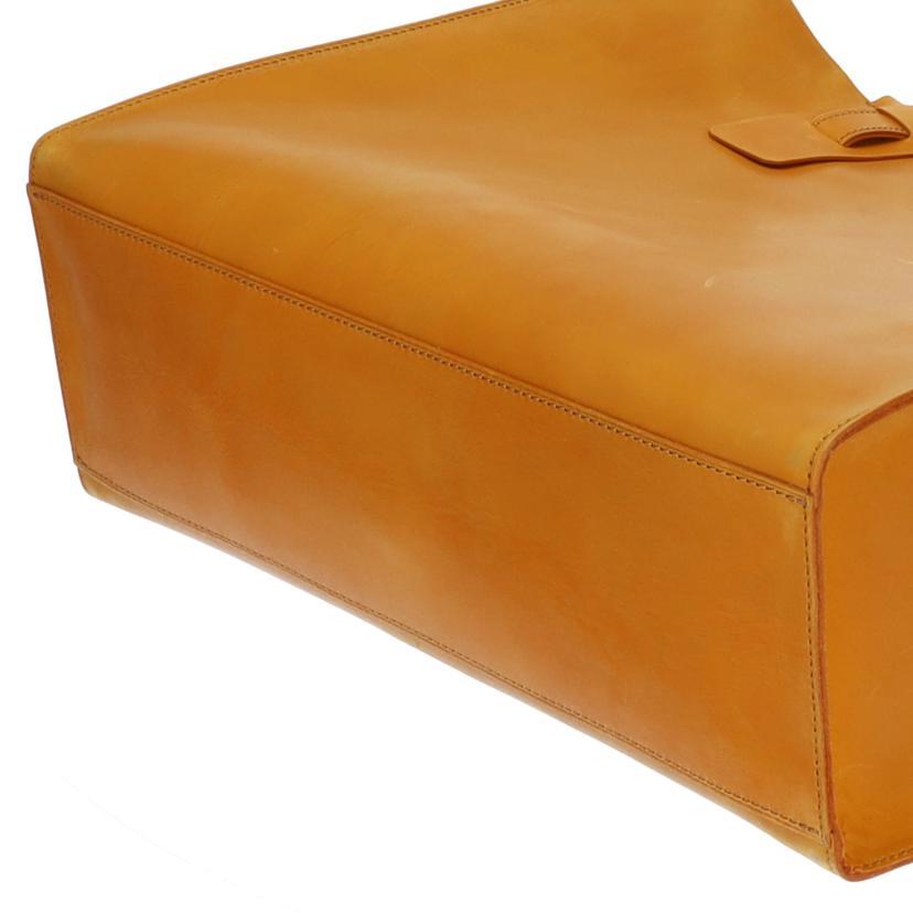 ヴィヴィアン　レザートートバッグ org.jpg