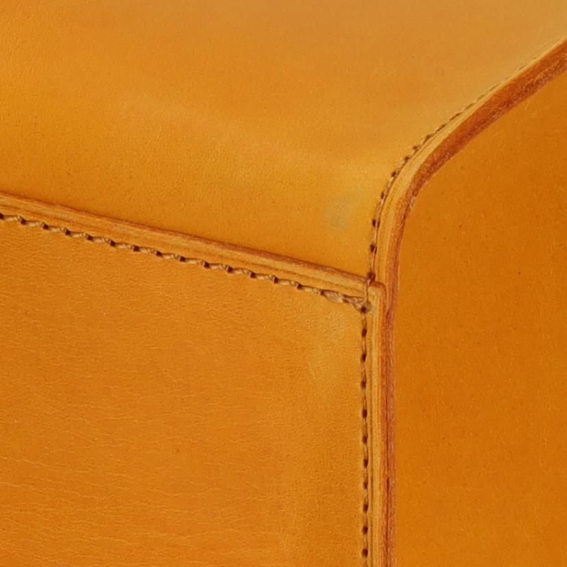 VIVIAN VivienneWestwood ヴィヴィアン バッグ メンズ /シンプルレザー  