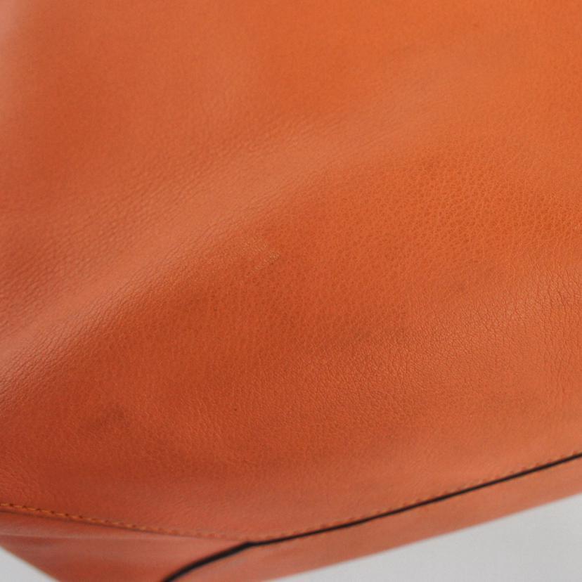 LOEWE ロエベ トートバッグ アナグラム オレンジ レザー イーストウエスト 楽天市場】ロエベ LOEWE トートバッグ トートバッグ バッグ