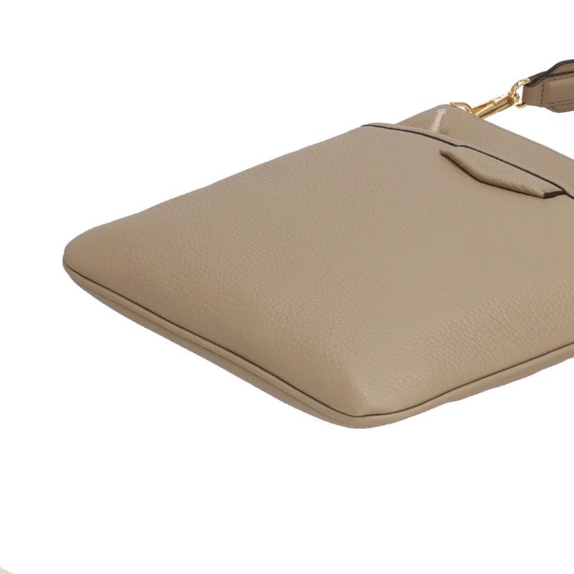 COCOCELUX  GOLD コセリュックスゴールド/ショルダーバッグ ベージュ/バッグ/ABランク/78【中古】 GOLD COCOCELUX コセリュックスゴールド/ショルダーバッグ ベージュ