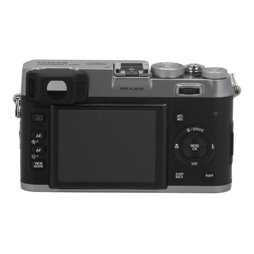 FUJIFILM 富士フイルム/デジタルカメラ/FINEPIX X100/13002493/Bランク/78【中古】 FUJIFILM（フジフイルム） 富士フイルム/デジタルカメラ/FINEPIX X100