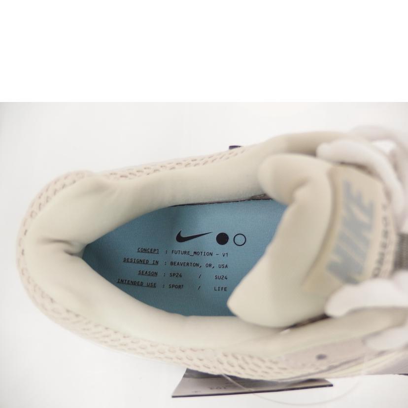 ズーム ボメロ NIKE/ZOOM VOMERO 5 SE/FZ3653-104/Aランク/82【中古