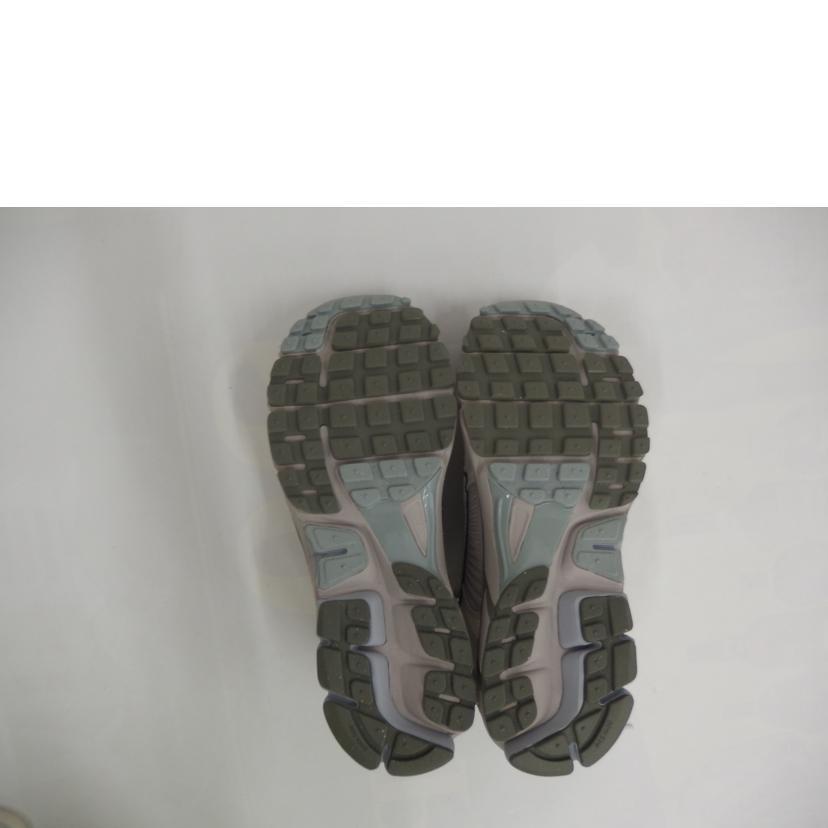 NIKE/ZOOM VOMERO 5 SE/FZ3653-104/Aランク/82【中古】 ズーム ボメロ NIKE/ZOOM VOMERO 5 SE/FZ3653-104/Aランク/82【中古