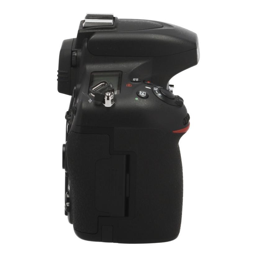 Nikon ニコン/デジタル一眼/D750 ボディ/2065314/Bランク/82【中古】 Nikon ニコン/デジタル一眼/D750 ボディ/2065314/Bランク/82