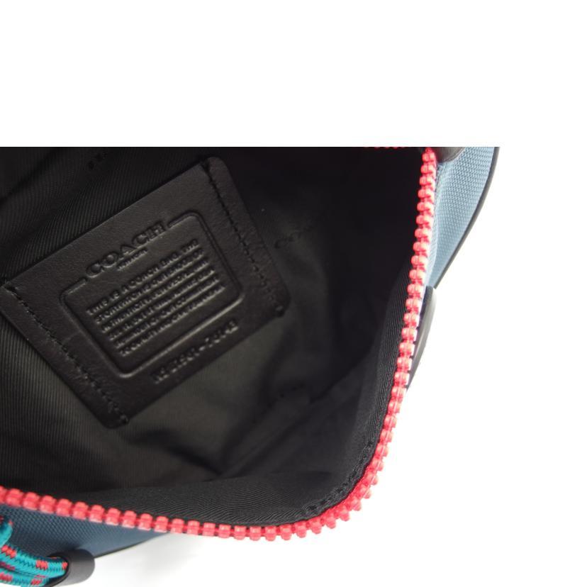 COACH コーチ/リビングトンベルトバック7カラーブロックウィズコーチ  