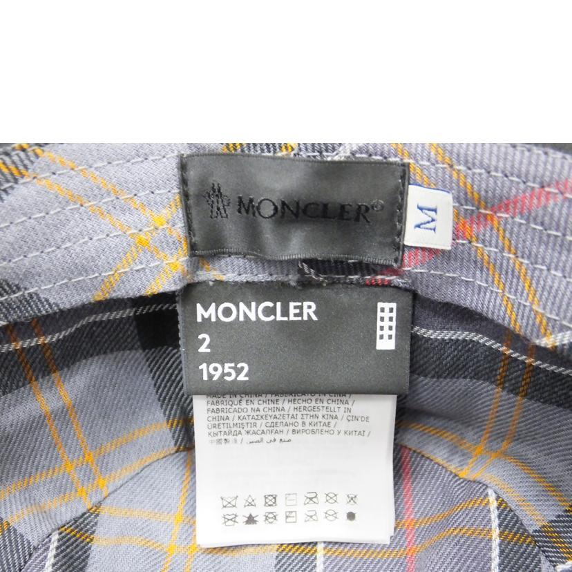 MONCLER（モンクレール） モンクレール/Barbourロゴワッペンバケット