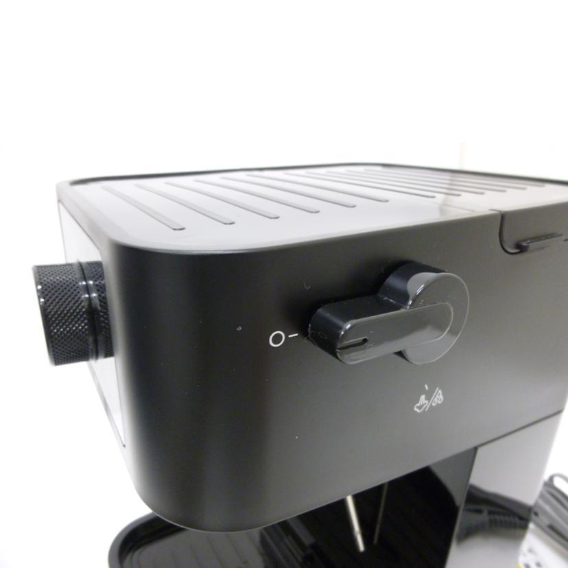 DeLonghi - DeLonghi デロンギ/エスプレッソ・カプチーノメーカー/EC235J-BK/34531/Bランク/88【中古】 デロンギ DeLonghi デロンギ/エスプレッソ・カプチーノメーカー