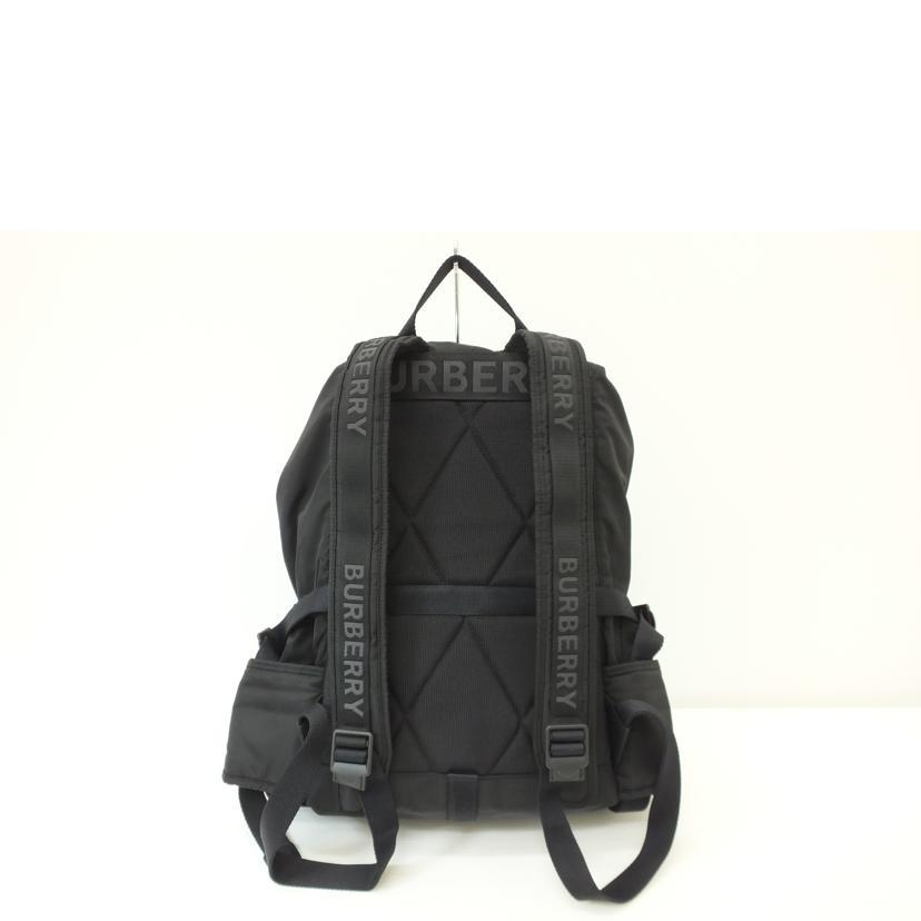 BURBERRY（バーバリー） バーバリー/ナイロンリュック/8010608/89C/AB