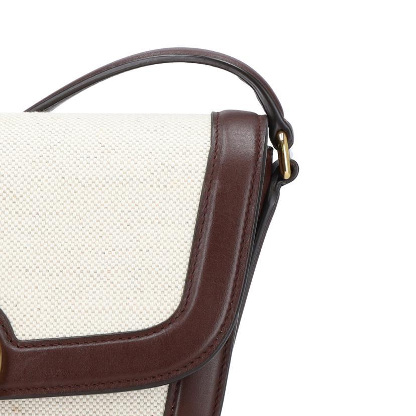 Ferragamo フェラガモ/ガンチーニ/トラピーズショルダーバッグ/GG-213475/Aランク/91【中古】 FERRAGAMO（フェラガモ） フェラガモ/ガンチーニ/トラピーズショルダー