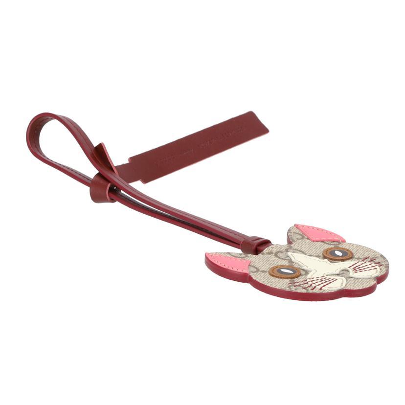 GUCCI（グッチ） グッチ/キャットシェイプチャーム/820787・FAEC9