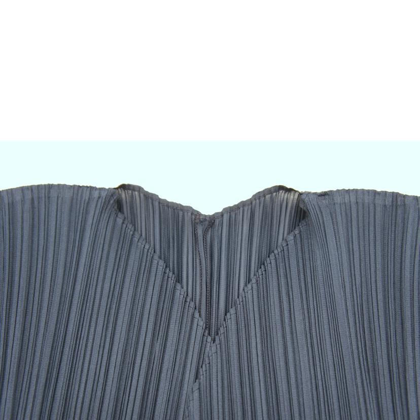 ISSEY MIYAKE（イッセイミヤケ） イッセイミヤケ/PLEATS PLEASE