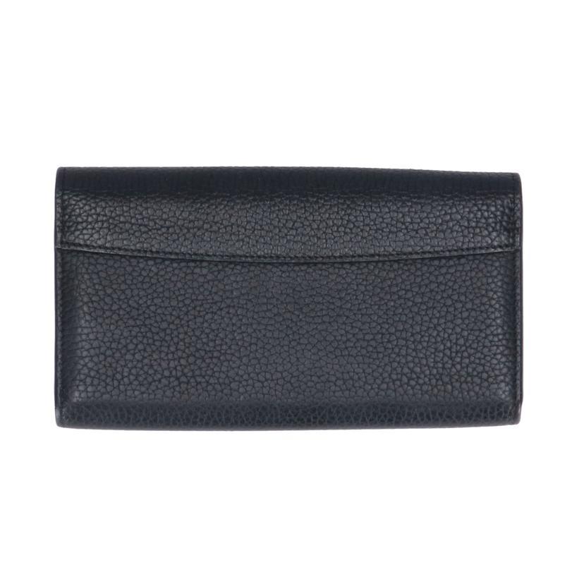 LOUIS VUITTON ルイ・ヴィトン/ポルトフォイユ・カプシーヌ/ノワールスタッズ/M63211/NZ4***/ABランク/93【中古】 LOUIS VUITTON（ルイ・ヴィトン） ルイ・ヴィトン/ポルトフォイユ