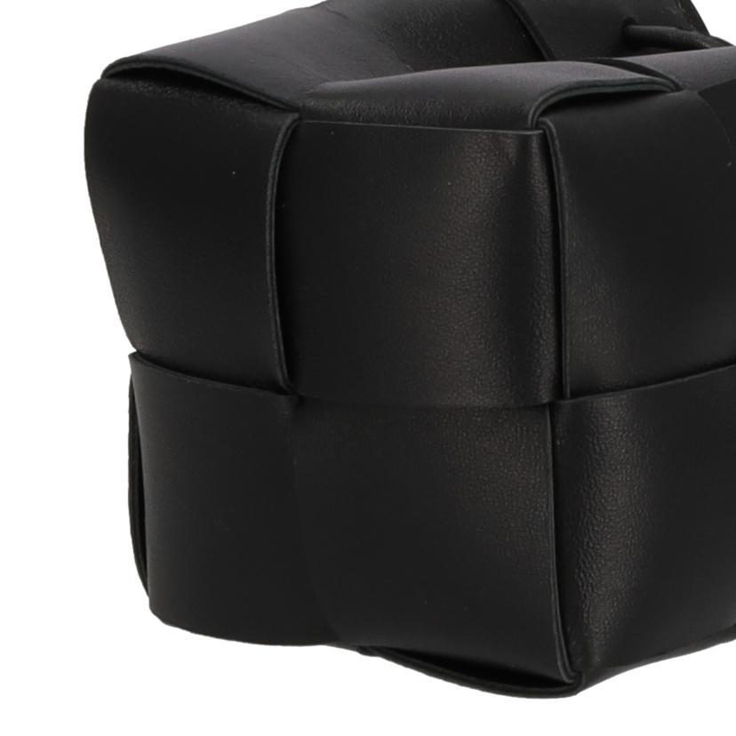 BOTTEGA VENETA ボッテガヴェネタ/カセットミニクロスボディバケット  