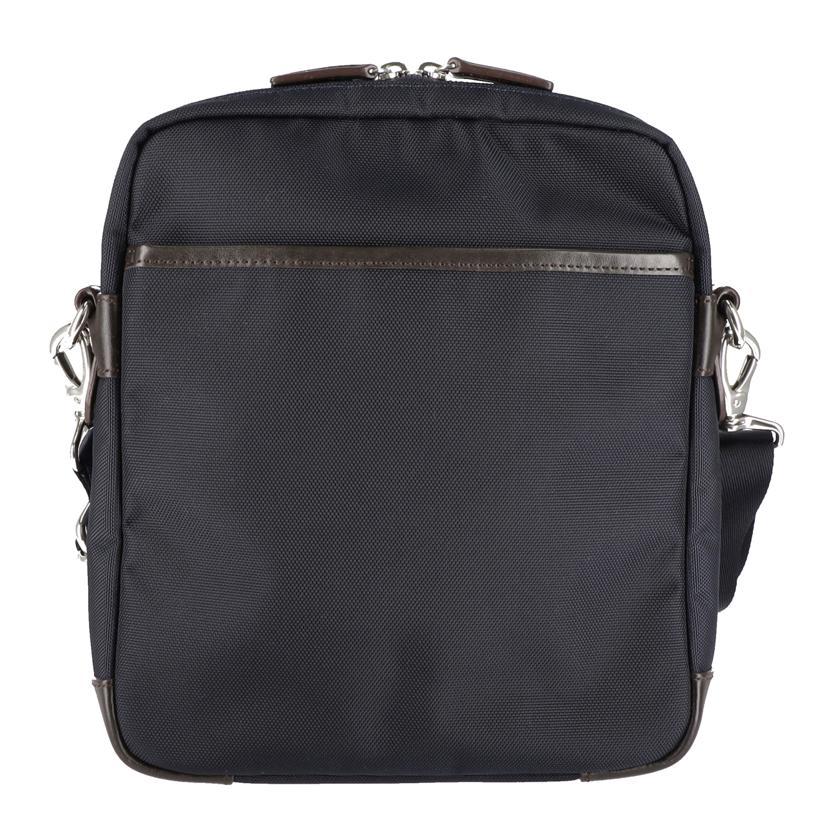 BLACK LABEL CRESTBRIDGE（ブラックレーベル クレストブリッジ） BLACK 