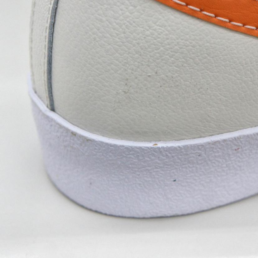 NIKE（ナイキ） ナイキ/ブレーザー MID 77 EMB オレンジ/DQ7674 001/AB
