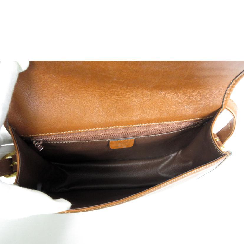 CELINE セリーヌ/ヴィンテージ レザー斜め掛けポシェット/DM9*/ブランドバック/Bランク/70【中古】 CELINEセリーヌ/ヴィンテージレザー斜メ掛ケポシェット/DM9*/Bランク