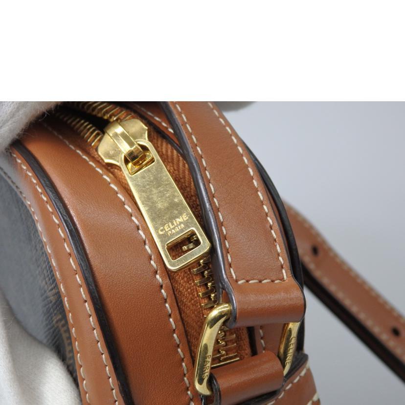 CELINE セリーヌ/スモールカメラバッグ/191522BZJ.04LU/W-C******/ブランドバック/ABランク/76【中古】 CELINEセリーヌ/スモールカメラバッグ/191522BZJ.04LU/W-C******/AB