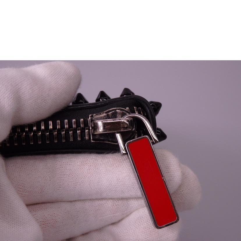 Christian Louboutin クリスチャンルブタン/パネトーネ ラウンド  