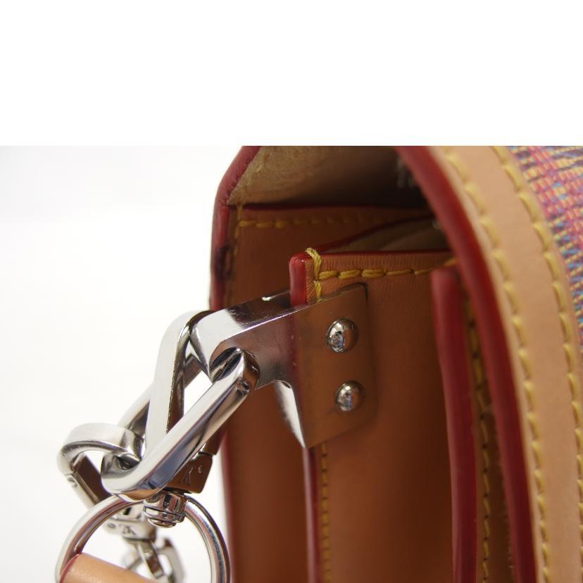 LOUIS VUITTON（ルイ・ヴィトン） ルイ・ヴィトン/ドーフィーヌMM/LV
