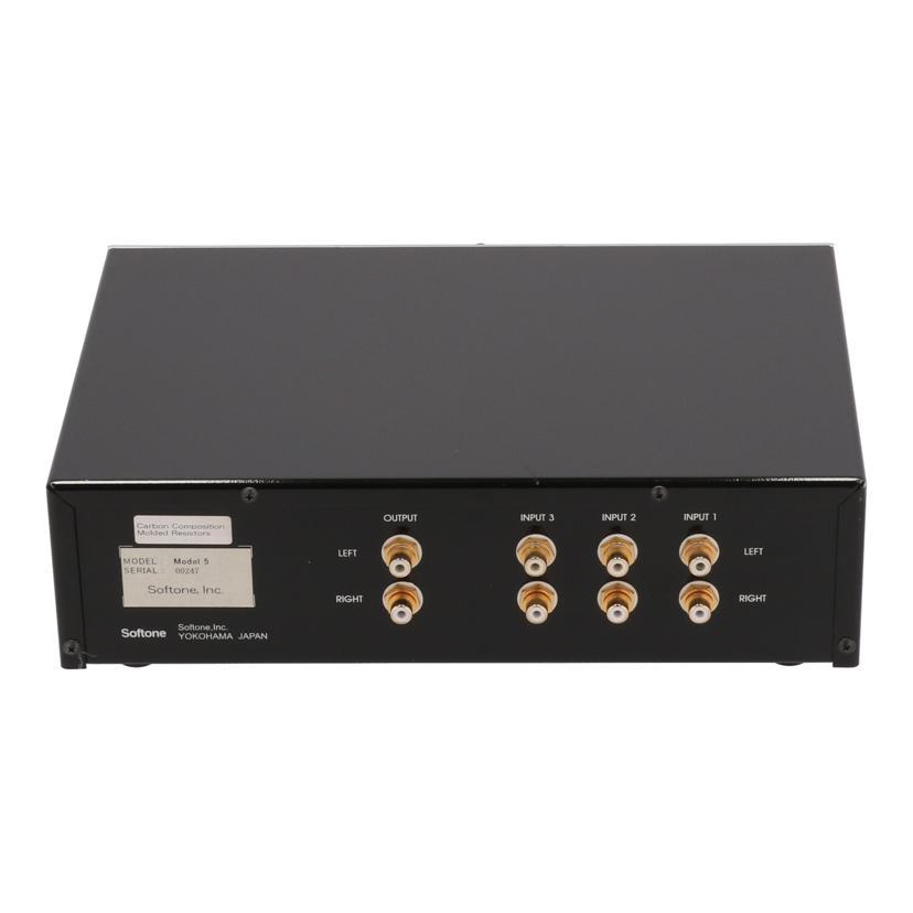 Softone ソフトン/プリアンプ/セレクタ&amp;アッテネータ/MODEL 5 Carbon/00247/Bランク/05【中古】 Softone ソフトン/プリアンプ/セレクタ&アッテネータ/MODEL 5