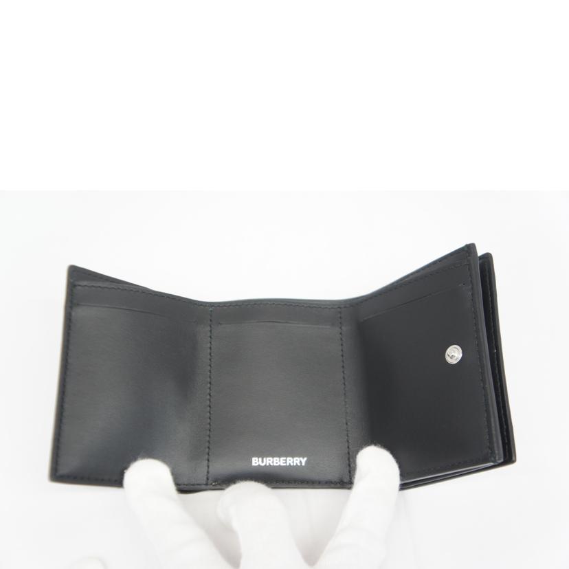 BURBERRY バーバリー/3つ折り財布/ベージュ/8064451 1/SAランク/05【中古】 BURBERRY（バーバリー） バーバリー/3つ折り財布/ベージュ/8064451 1
