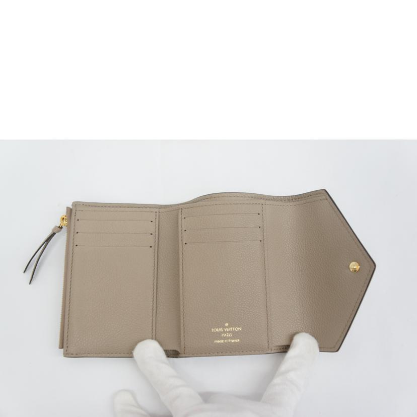 LOUIS VUITTON ルイ・ヴィトン/ポルトフォイユヴィクトリーヌ/トゥルトゥレールクリーム/LV/M81861/RFI*/Aランク/05【中古】 LOUIS VUITTON（ルイ・ヴィトン） ルイ・ヴィトン/ポルトフォイユ