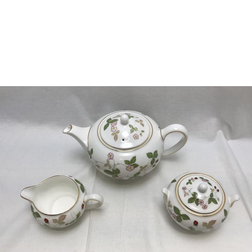  ウエッジウッド/WILD STRAWBERRY  ティーセット3点/ブランド食器/Aランク/51【中古】 WEDGWOOD（ウェッジウッド） ウエッジウッド/WILD STRAWBERRY ティー