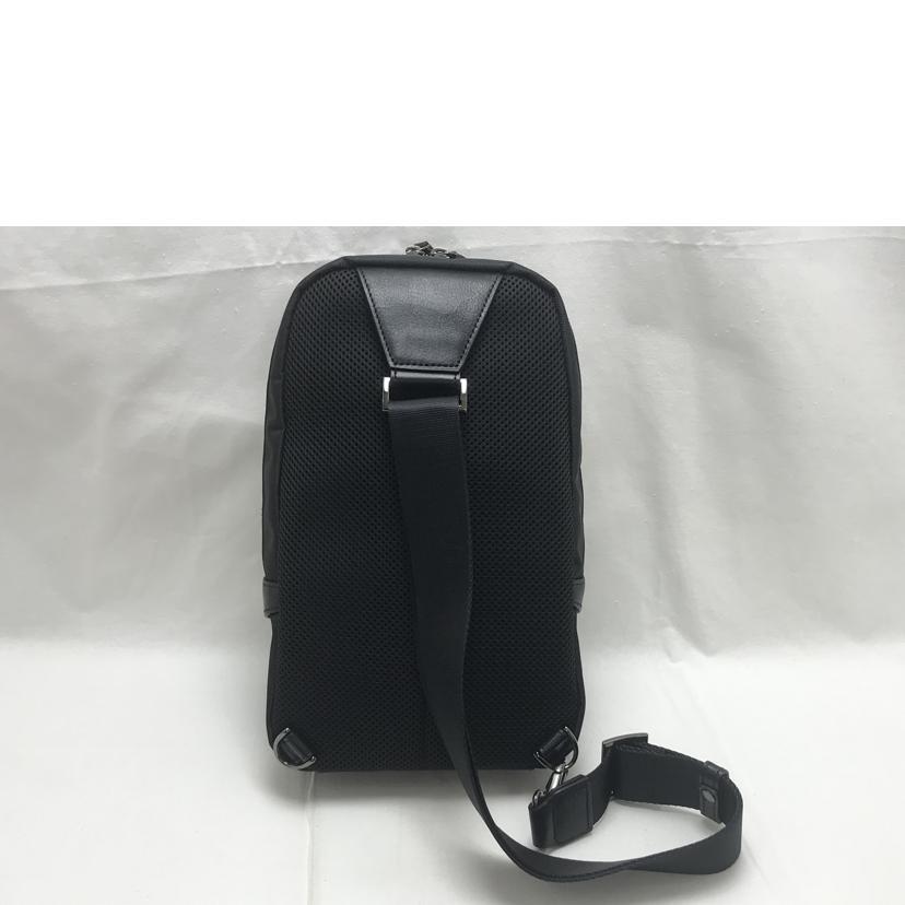BLACK LABEL CRESTBRIDGE ブラックレーベル クレストブリッジ BLACK LABEL CRESTBRIDGE ブラックレーベル クレストブリッジ