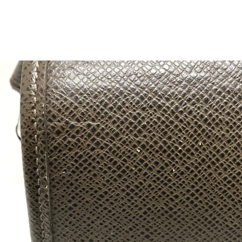 アンドレイ LOUIS VUITTON ルイ・ヴィトン/タイガ グリズリ/M32488/BA0  