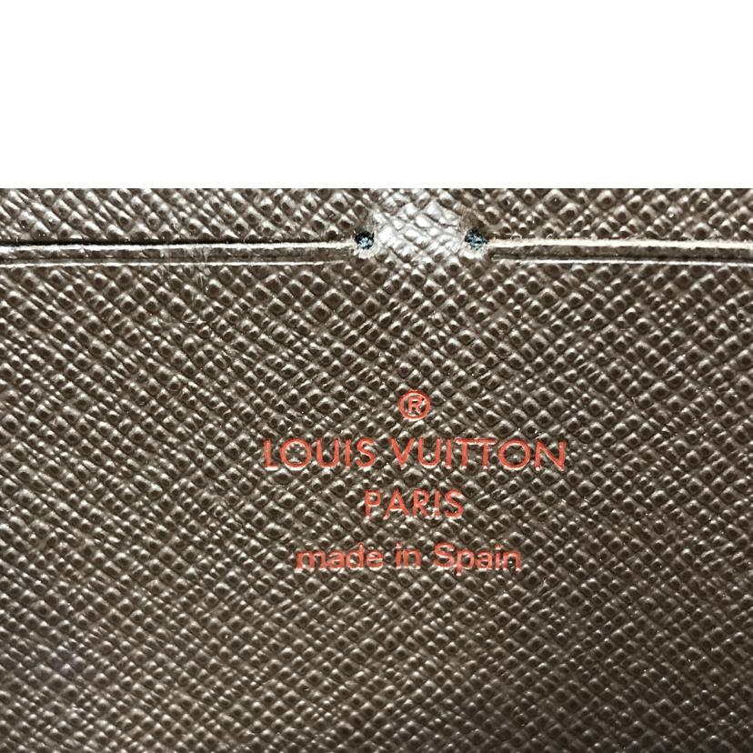 LOUIS VUITTON ルイヴィトン/ジッピーウォレット ダミエ/M41661/CA1***/ルイ・ヴィトン/Bランク/51【中古】 LOUIS VUITTON（ルイ・ヴィトン） ルイヴィトン/ジッピーウォレット