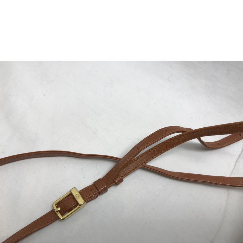 MCM エムシーエム/ショルダーバッグ/W19**/Bランク/51【中古】 MCM（エムシーエム） エムシーエム/ショルダーバッグ/W19**/Bランク/51
