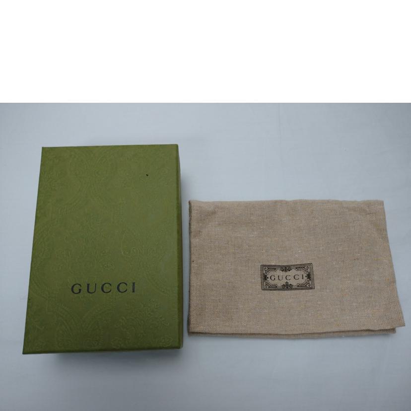GUCCI グッチ/GGシェリーライン 二つ折りコンパクト財布/523155/041*/Aランク/52【中古】 GUCCI - GUCCI グッチ/GGシェリーライン 二つ折りコンパクト財布