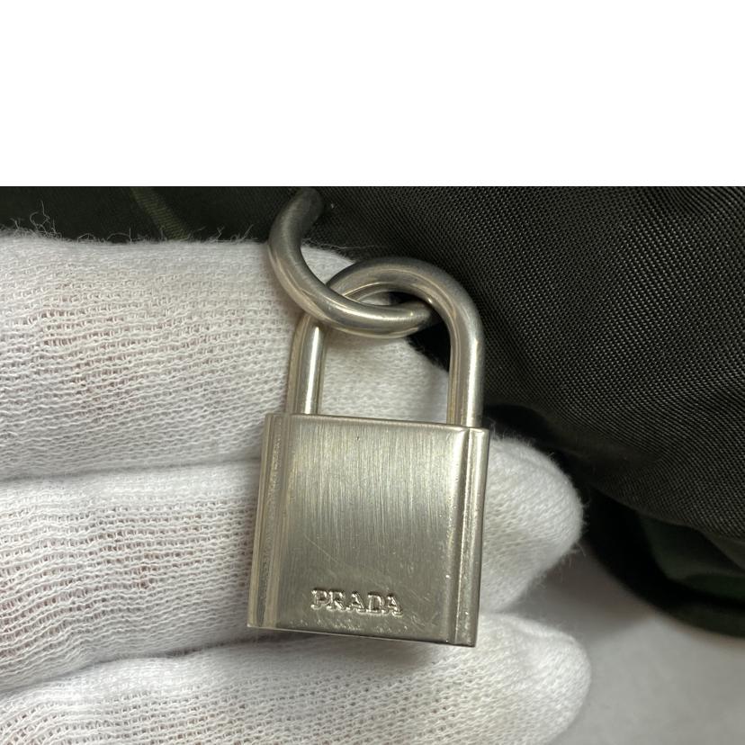 PRADA プラダ/テスートナイロン ハンドバッグ カーキ/B8497/BCランク/52【中古】