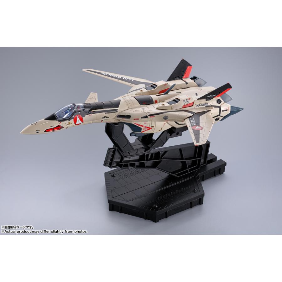 新品】DX超合金 YF-19 エクスカリバー(イサム・ダイソン機 新品】DX超合金 YF-19 エクスカリバー(イサム・ダイソン機