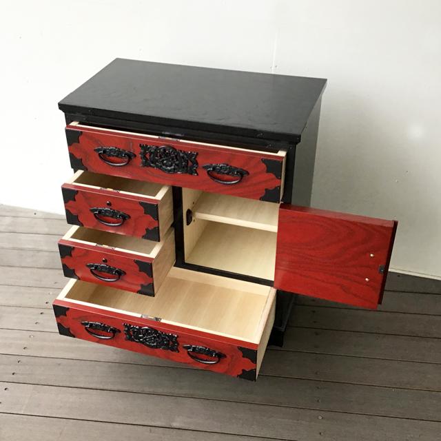 民芸家具 車箪笥(鍵付き) 和家具 日本製 国産家具 車箪笥 ケヤキ おしゃれ 欅 モダン 赤 黒 鍵付き カギ付 : 手づくり家具 ウッドギャラリー樹 - 通販 - Yahoo!ショッピング 民芸家具 車箪笥(鍵付き) 和家具 日本製 国産家具 車箪笥 ケヤキ おしゃれ 欅 モダン 赤 黒 鍵付き カギ付 : 手づくり家具 ウッドギャラリー樹 - 通販 - Yahoo!ショッピング