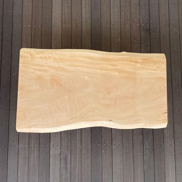 一枚板 センターテーブル 幅136cm 栃 トチ とち 無垢 北欧 木製 モダン 