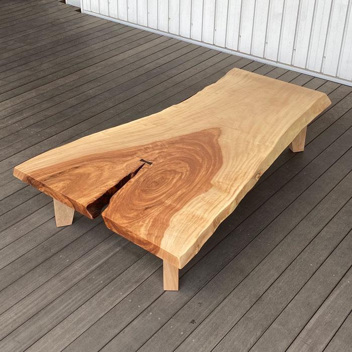 一枚板 センターテーブル 幅162cm 栃 トチ とち 無垢 ちぎり 一枚板 センターテーブル 幅162cm 栃 トチ とち 無垢 ちぎり