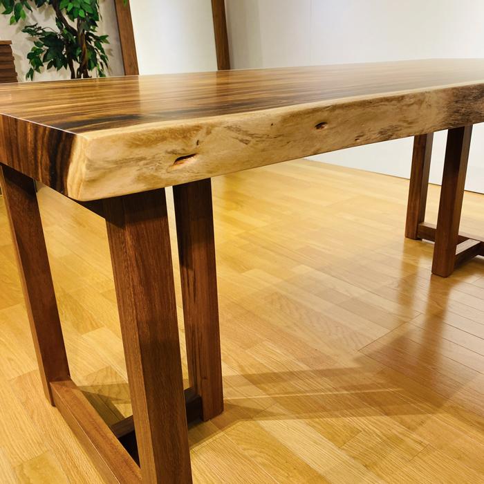 モンキーポッド一枚板ダイニングテーブル 幅181cm 一枚板 テーブル