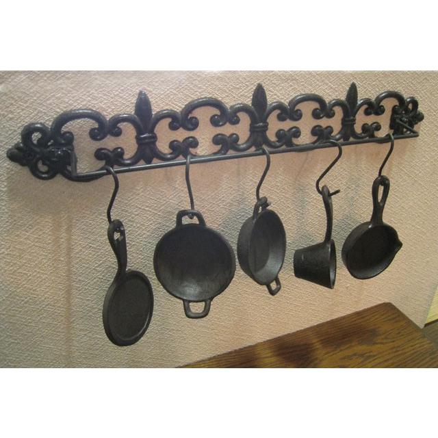 壁掛けオブジェ 壁飾り かわいい キッチン小物 アイアンキッチンミニ