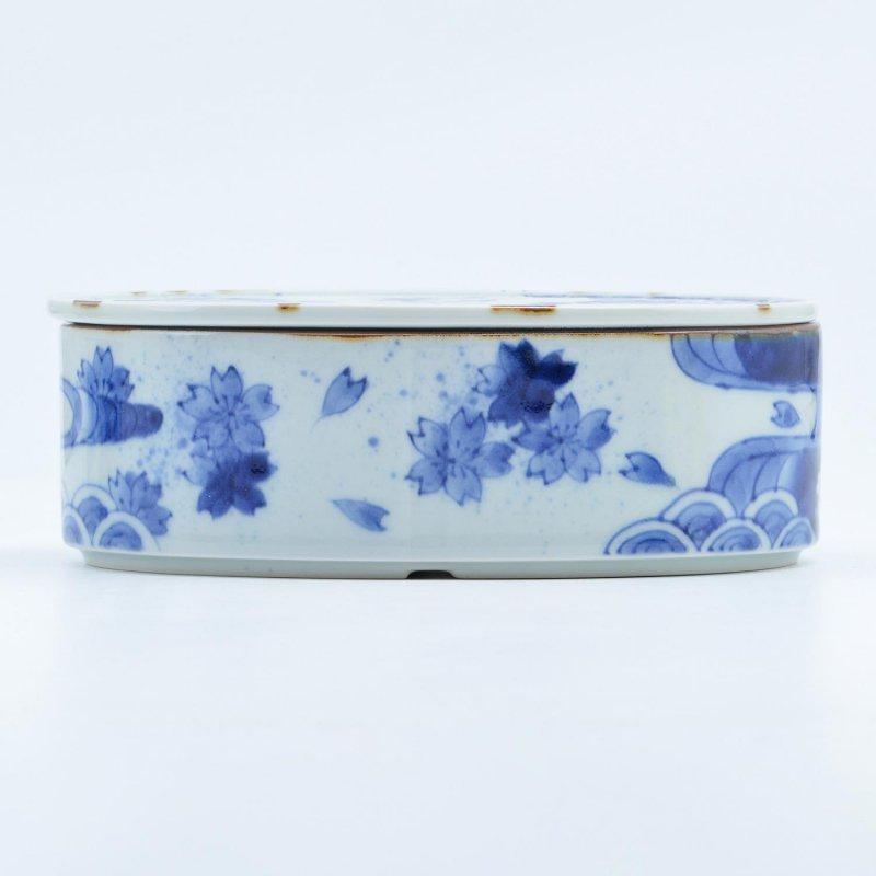 有田焼 磁器 蓋物 変形 青 手書き お弁当 重箱 お正月 節句 お花見 お