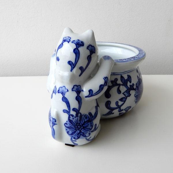 猫の水鉢 小 鉢 水鉢 火鉢 猫 陶器鉢 プランターカバー 鉢カバー