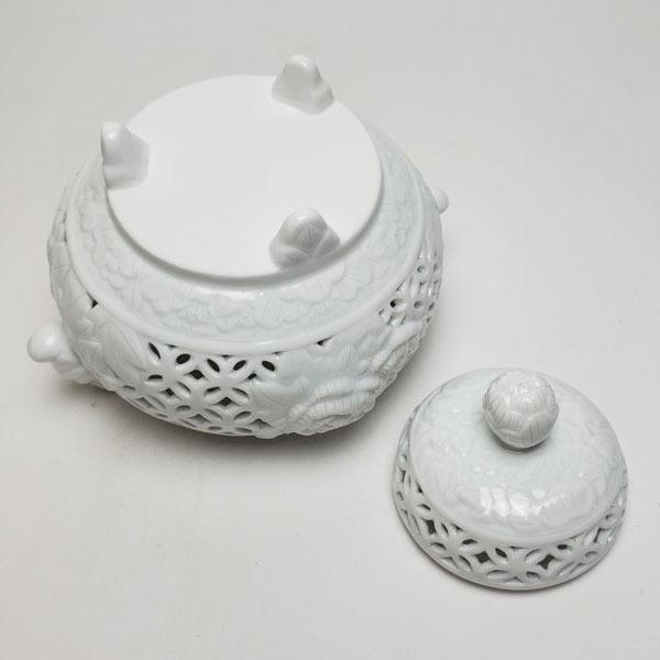 有田焼 透彫七宝牡丹香炉 香炉 陶器 おしゃれ 有田焼 調度品 工芸品