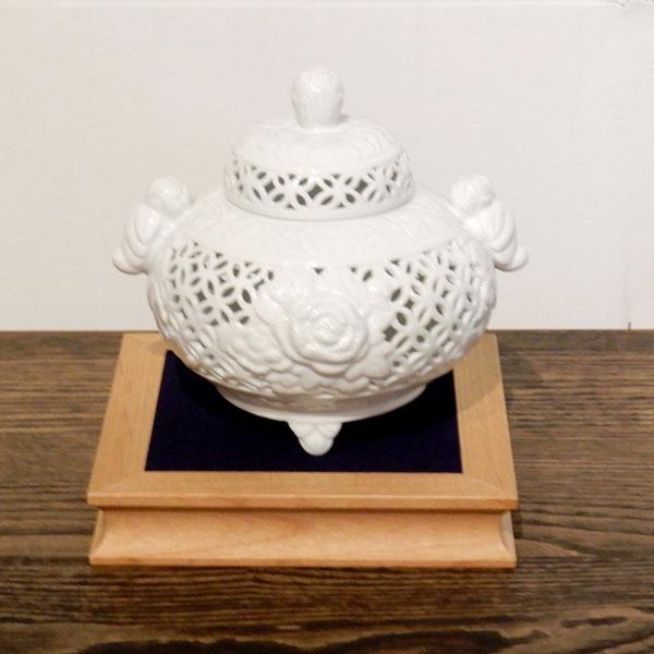 有田焼 透彫七宝牡丹香炉 香炉 陶器 おしゃれ 有田焼 調度品 工芸品
