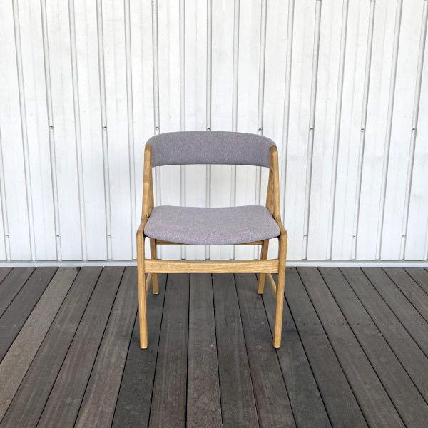 イス チェア ダイニングチェア 無垢 椅子 おしゃれ 木製 木枠 グレー