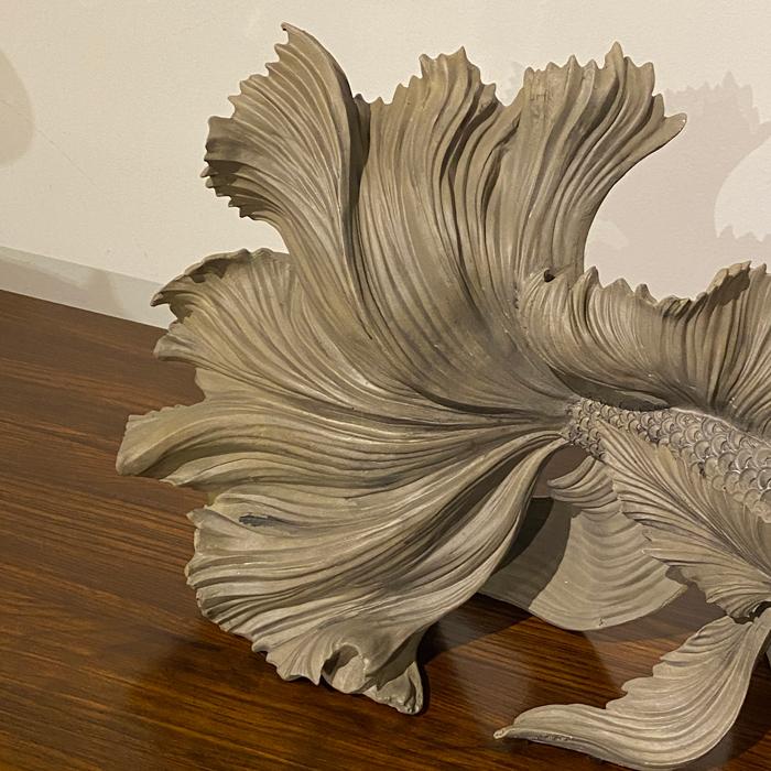 ベタの置物 ベタ 魚 金魚 フィッシュ おしゃれ オブジェ 樹脂 存在感