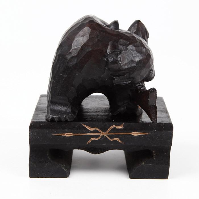 木彫りの熊 EZO BROWN BEAR 暴れ鮭喰い熊 台付き 6cm 手彫り アイヌ 