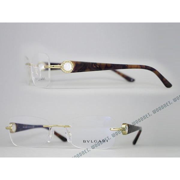 BVLGARIのオシャレなメガネ